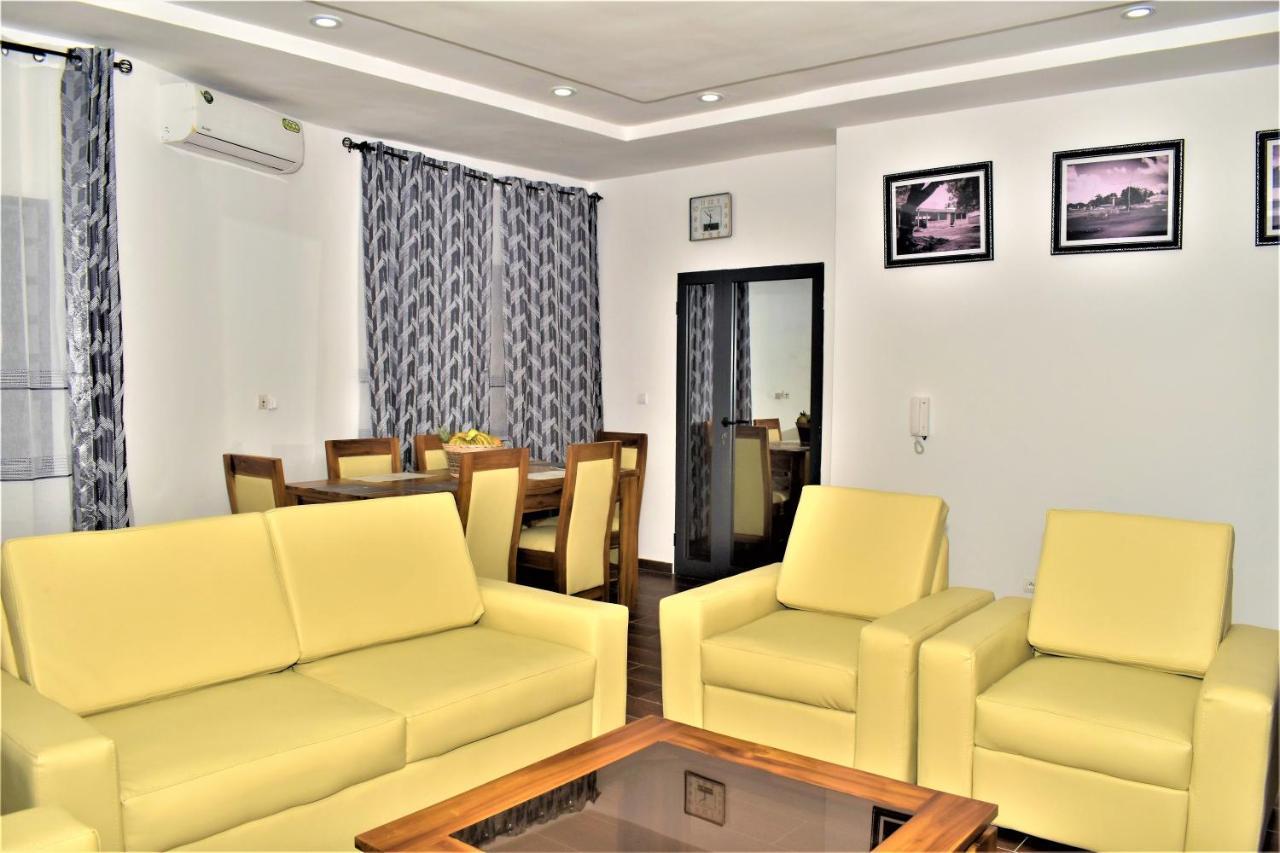 Residence Bellevue Sito Aiport- لومي المظهر الخارجي الصورة